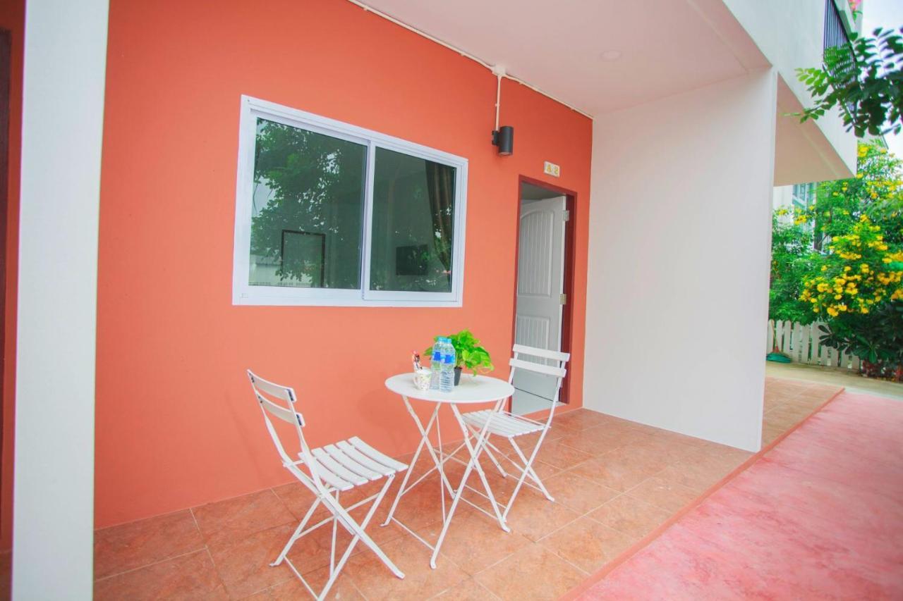 Pantip Boutique Hotel Lamphun Luaran gambar